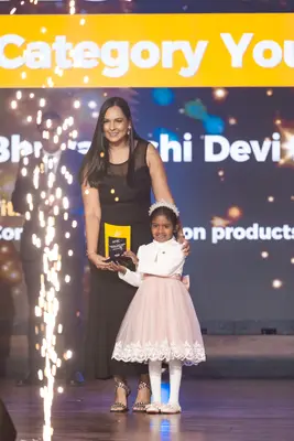 Award ceremony photo 305