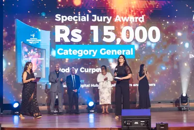 Award ceremony photo 346